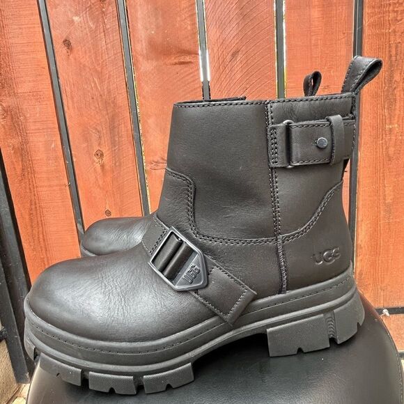 Ugg Ashton Short Waterproof Combat Boots Size 9US - Picture 4 of 8